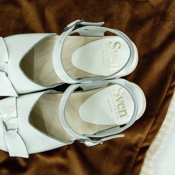 NWOT SVEN clogs - Picture 7 of 13